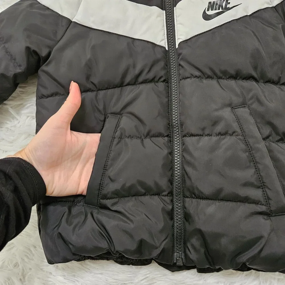 Nike Unisex Sz 3-4yrs Black & White‎ Puffer Hooded Zip Up Jacket Pockets